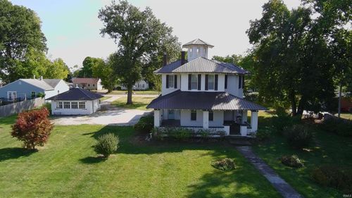 1106 E 5th St, Fowler, IN, 47944-1522 | Card Image