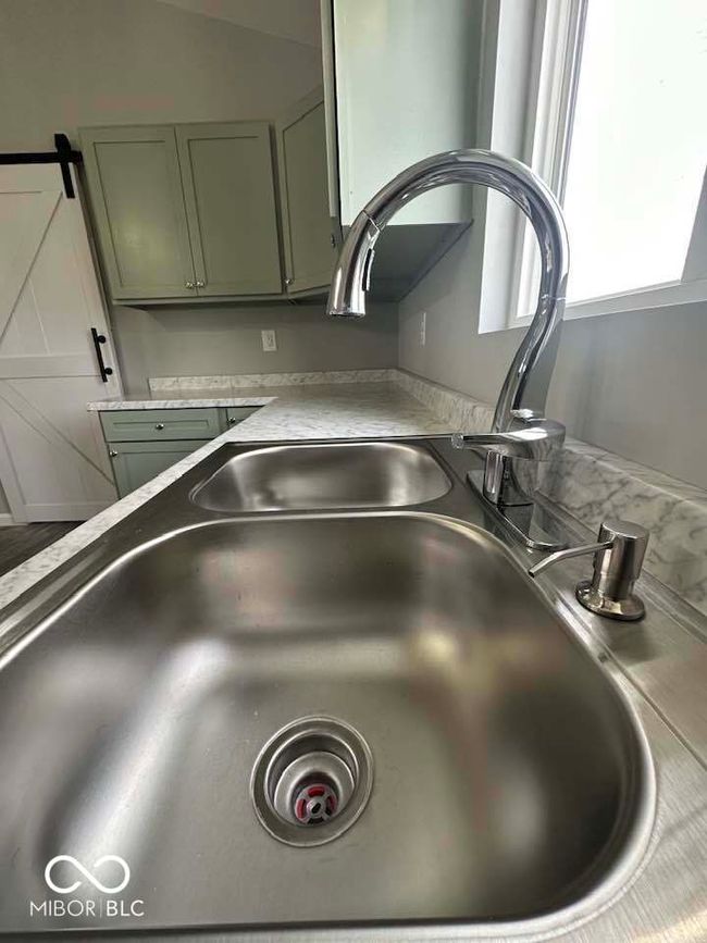 2559 N Melody St, House other with 3 bedrooms, 2 bathrooms and null parking in Scottsburg IN | Image 11