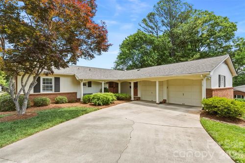 344 Flanagans Ln, Gastonia, NC, 28054-4937 | Card Image