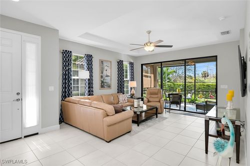 8111 Calle Canovas St, NAPLES, FL, 34114-2876 | Card Image