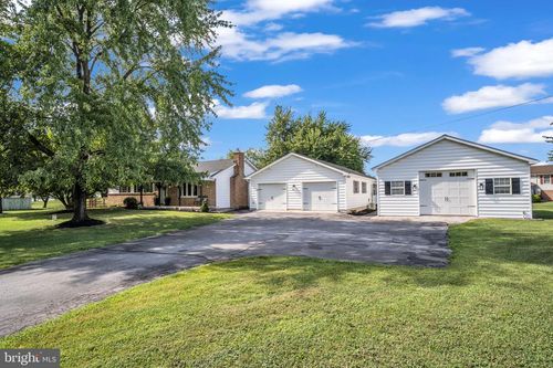 2825 Chambersburg Rd, Orrtanna, PA, 17353 | Card Image
