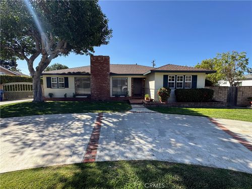 624 E Comstock Ave, Glendora, CA, 91741-2721 | Card Image