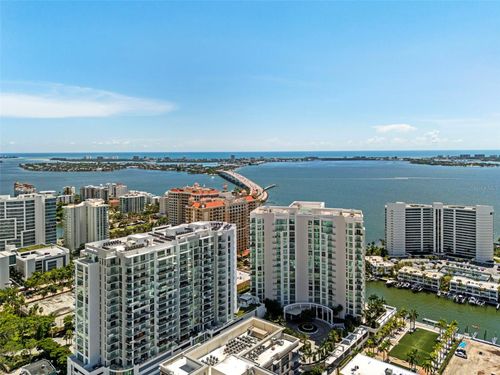 1709-301 Quay Cmns, SARASOTA, FL, 34236 | Card Image