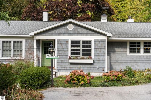 116 Hill St, Leland, MI, 49654-5054 | Card Image
