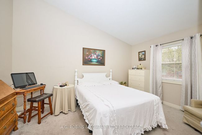 50 Portal Dr, House attached with 3 bedrooms, 2 bathrooms and 2 parking in Port Colborne ON | Image 19