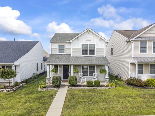 6028 Pennington Creek Dr, Dublin, OH, 43016-7437 | Card Image