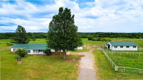 22160 State Highway 1w, Fitzhugh, OK, 74843-2420 | Card Image