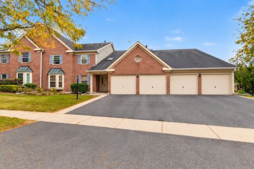 z2-106 Stirling Ln, Schaumburg, IL, 60194-4934 | Card Image