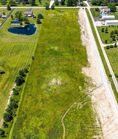 000 Feighner Rd, Roanoke, IN, 46783 | Card Image