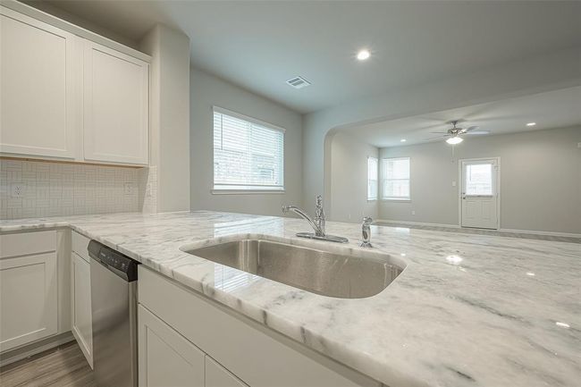 21923 Oia Island Dr, House other with 3 bedrooms, 2 bathrooms and 2 parking in Hockley TX | Image 22