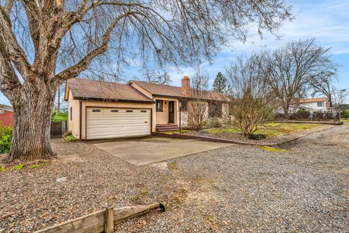 8758 Corinne Dr, Orangevale, CA, 95662-5110 | Card Image