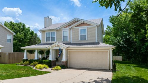 3765 Springwater Dr, Nashville, TN, 37221-2342 | Card Image
