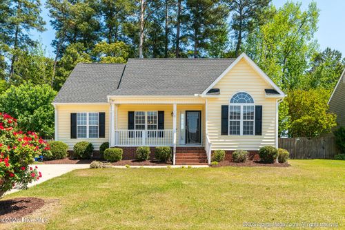 2316 Checkerberry Ln, Winterville, NC, 28590-8208 | Card Image