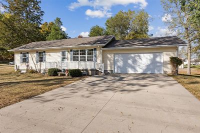 700 E Sycamore Street, House other with 3 bedrooms, 1 bathrooms and null parking in Anamosa IA | Image 2