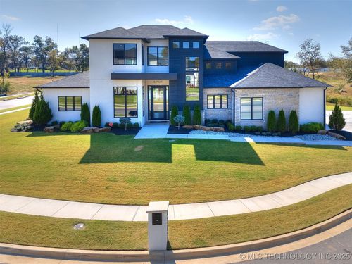 8707 E Elgin St, Broken Arrow, OK, 74014 | Card Image