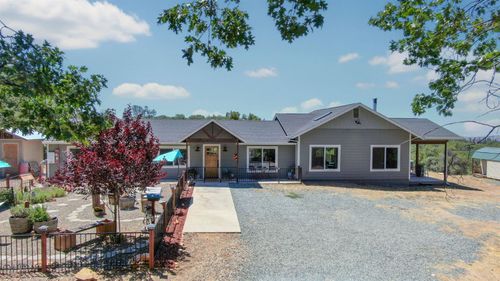 13333 Pioneer Dr, Jackson, CA, 95642-9402 | Card Image