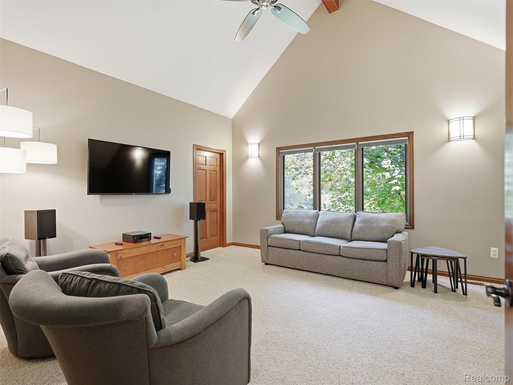 Residential in Shelby Charter Township 2