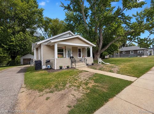 4301 Menton St, Flint, MI, 48507-2773 | Card Image