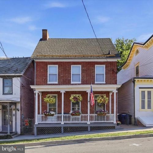 213 W Main St, MIDDLETOWN, MD, 21769-8024 | Card Image