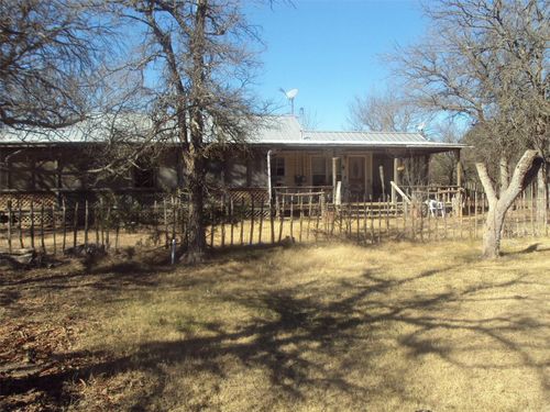 307 Copperhead, Mineral Wells, TX, 76067-3223 | Card Image