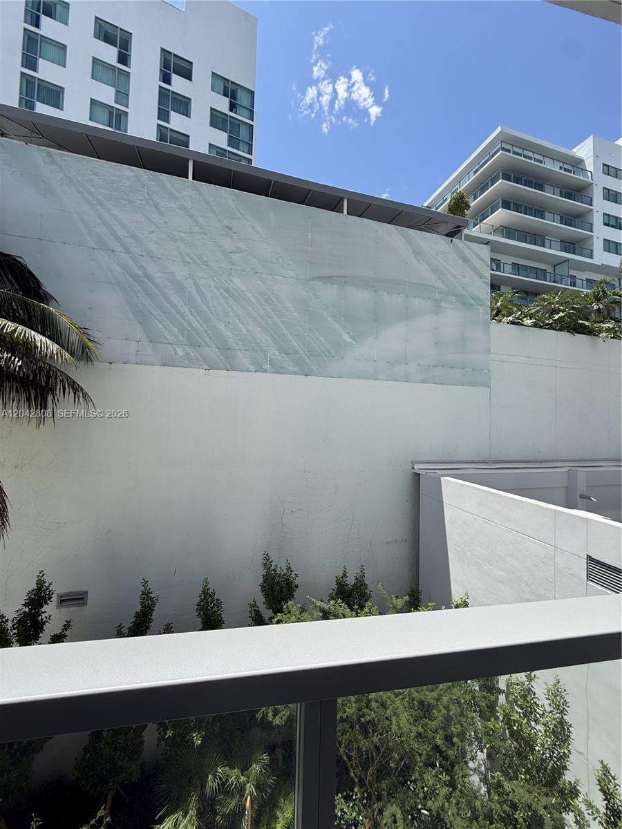 Residential in Miami 3