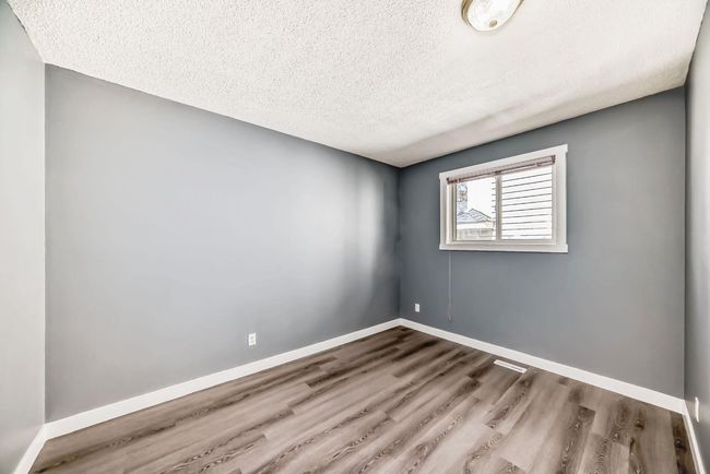 16246 Shawbrooke Rd Sw, House detached with 4 bedrooms, 3 bathrooms and 4 parking in Calgary AB | Image 16