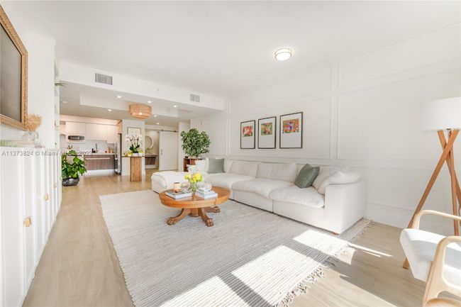 APT-3B - 120 Salamanca Ave, Condo with 2 bedrooms, 3 bathrooms and null parking in Coral Gables FL | Image 8