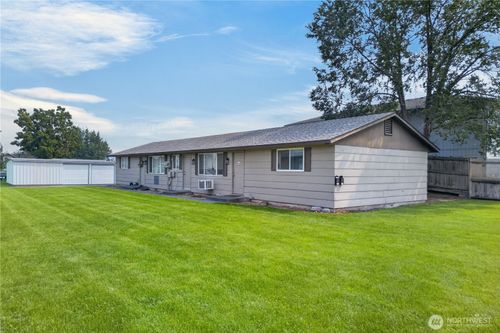 1141 1143 Cascade Avenue, Moses Lake, WA, 98837 | Card Image