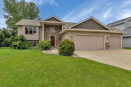 617 Knights Ct, Sartell, MN, 56377-2593 | Card Image