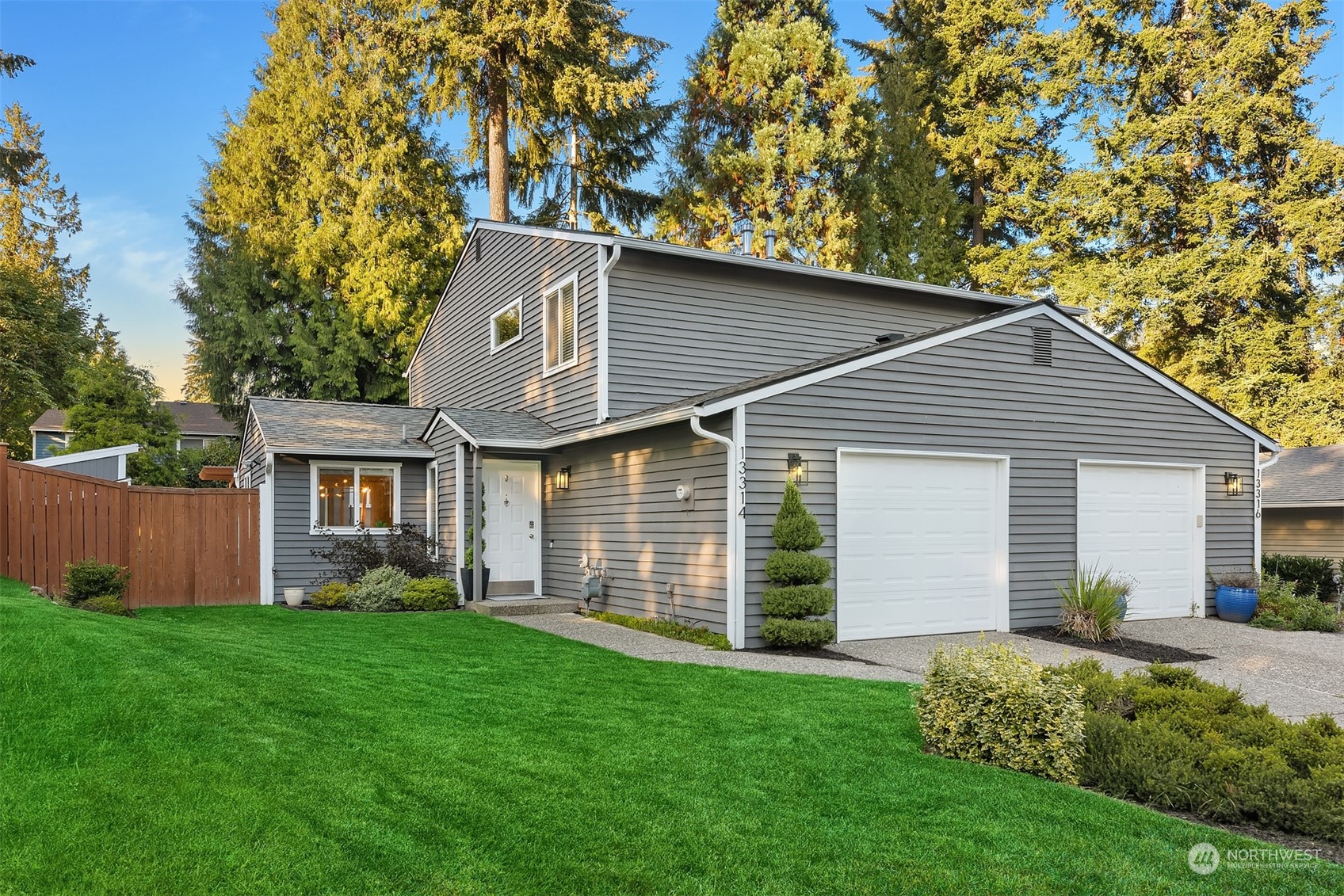 137th Pl, Kirkland, WA 98034