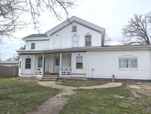 302 Ottawa St, Earlville, IL, 60518-6302 | Card Image