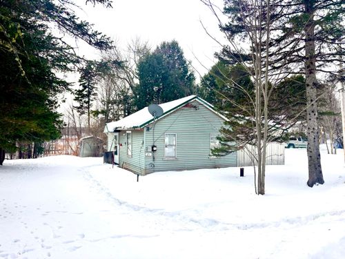 21 Horseshoe Road, Medway, ME, 04460 | Card Image