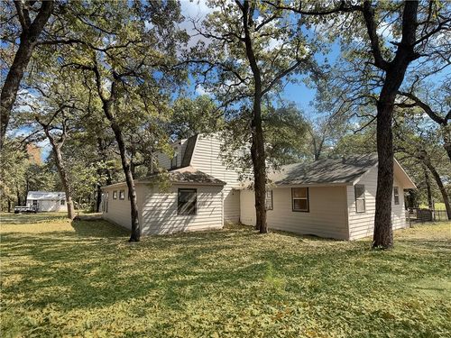 13256 Wooded Acres Dr, Bremond, TX, 76629-5238 | Card Image