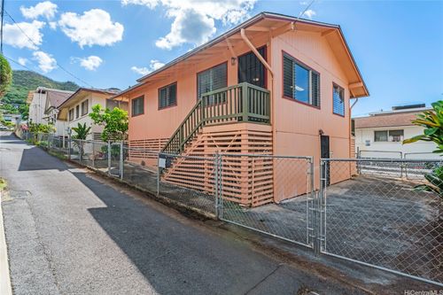125 Milo Ln, Honolulu, HI, 96813-1619 | Card Image