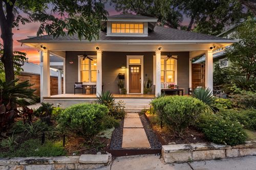 802 Blanco St, Austin, TX, 78703-4912 | Card Image