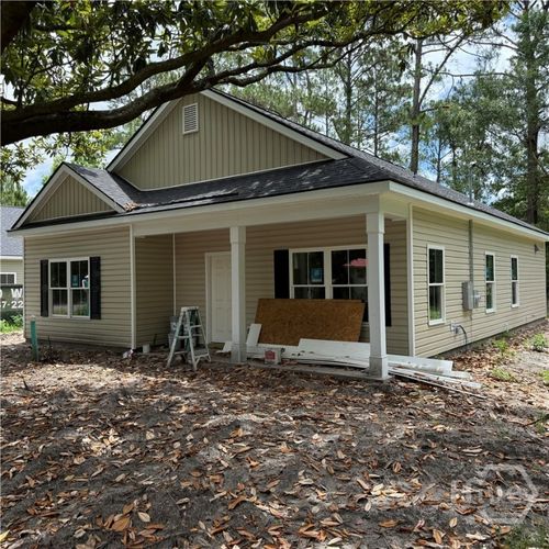 1302 Kentucky St, Darien, GA, 31305-9514 | Card Image