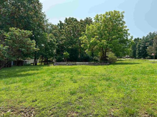 320 W Hazelwood Dr, Diamond City, AR, 72644-9708 | Card Image