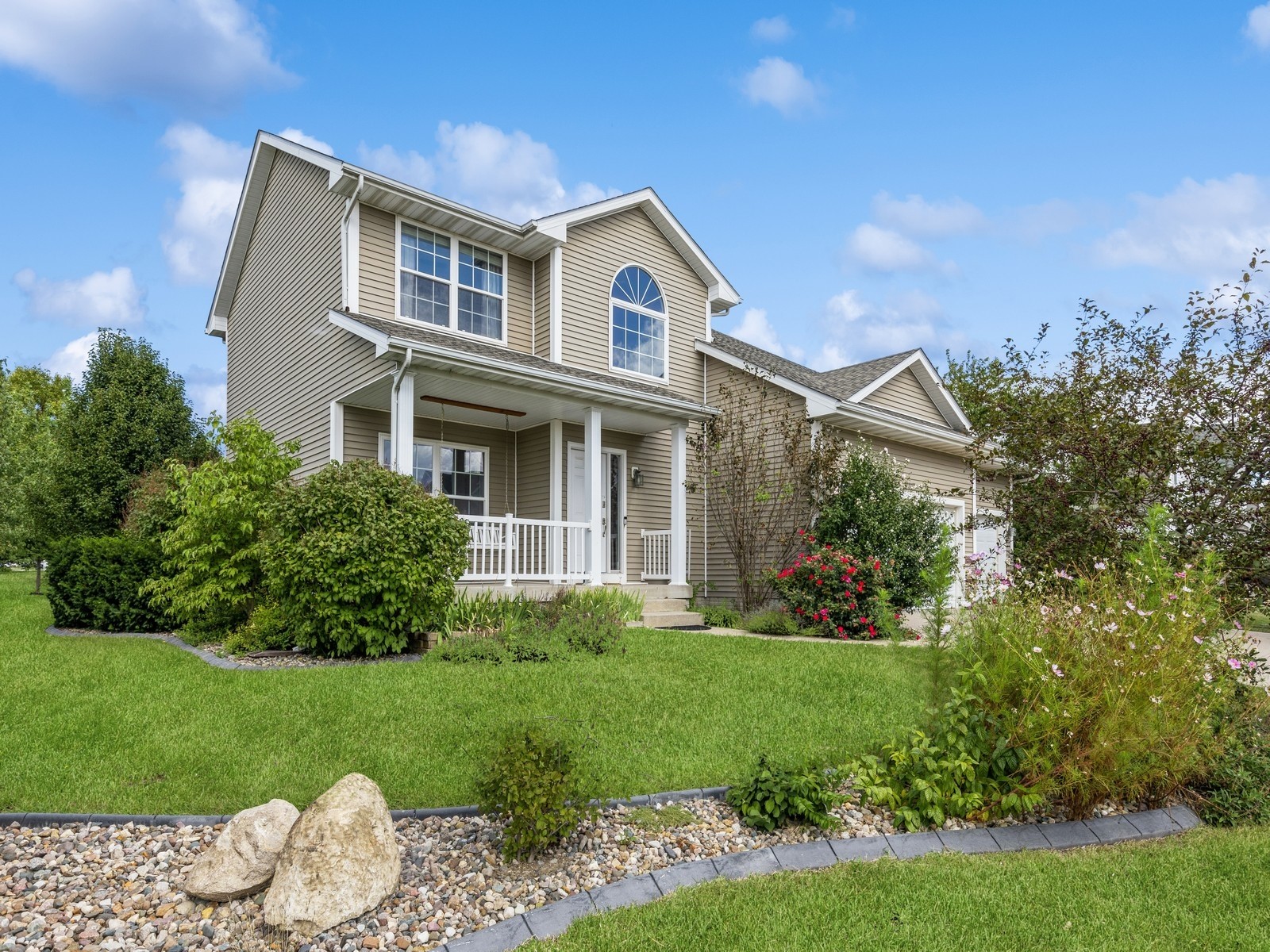 Winston Ave, Urbandale, IA 50323