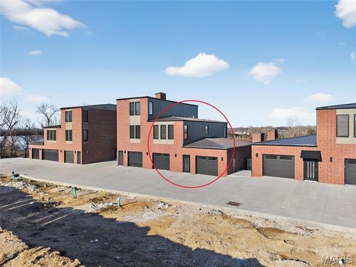 1015 River Bluff Dr, Washington, MO, 63090-3027 | Card Image