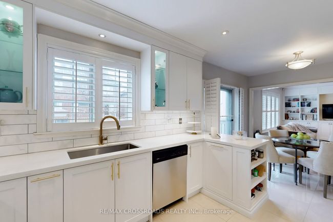 75 Cassandra Cres, House other with 5 bedrooms, 4 bathrooms and 5 parking in Richmond Hill ON | Image 10