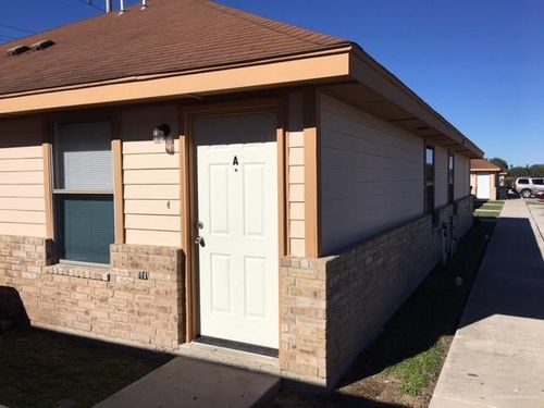 401 N Rockport St, Alton, TX, 78573-7113 | Card Image