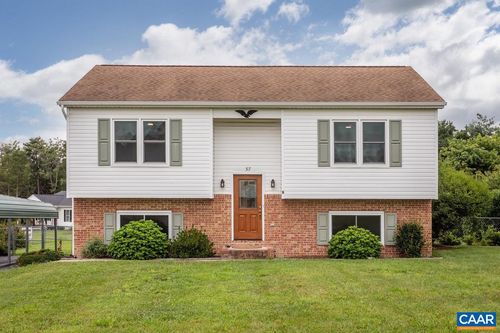 37 Auburn Dr, GROTTOES, VA, 24441-5013 | Card Image