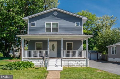 202 Blue Rock Rd, WILMINGTON, DE, 19809-3216 | Card Image