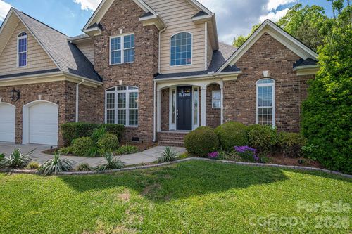 4012 Saint Andrews Ct, Cramerton, NC, 28032-1614 | Card Image