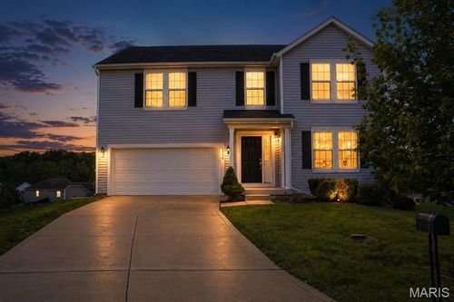 3336 Grace Hill Dr, Lake St Louis, MO, 63367-5835 | Card Image
