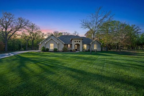 401 Acorn Trl, Granbury, TX, 76049-6343 | Card Image