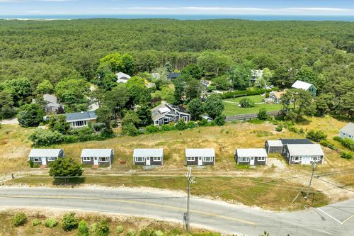 127 Shore Rd, Truro, MA, 02666-6304 | Card Image