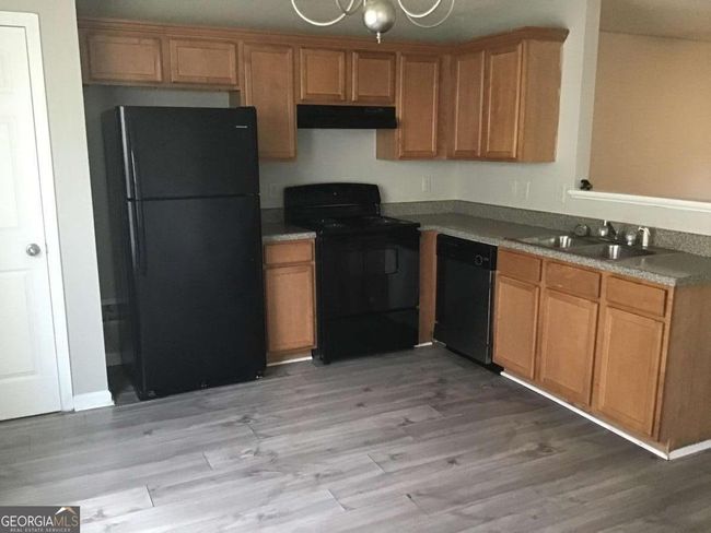 205 Ben Ln, Condo with 3 bedrooms, 3 bathrooms and null parking in Fairburn GA | Image 7