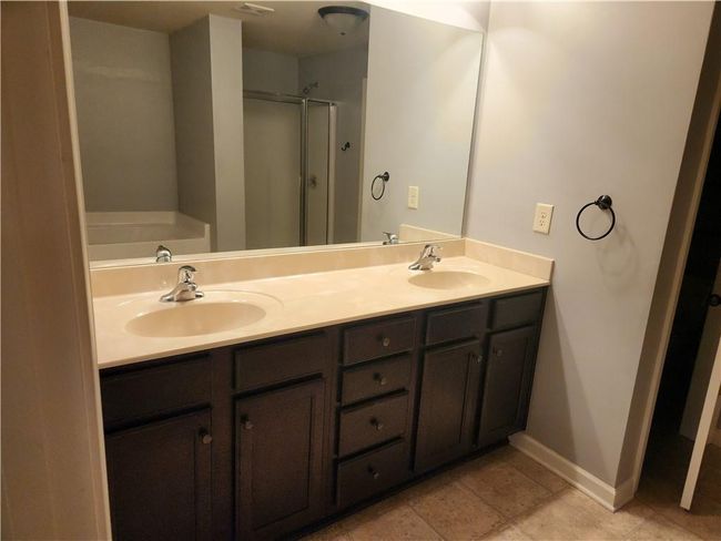 2727 Morgan Glen Rd, Townhouse with 2 bedrooms, 3 bathrooms and null parking in Buford GA | Image 10