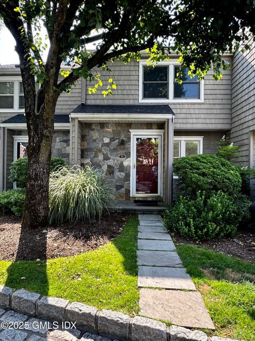 303-5 Glen St, Greenwich, CT, 06830-6144 | Card Image